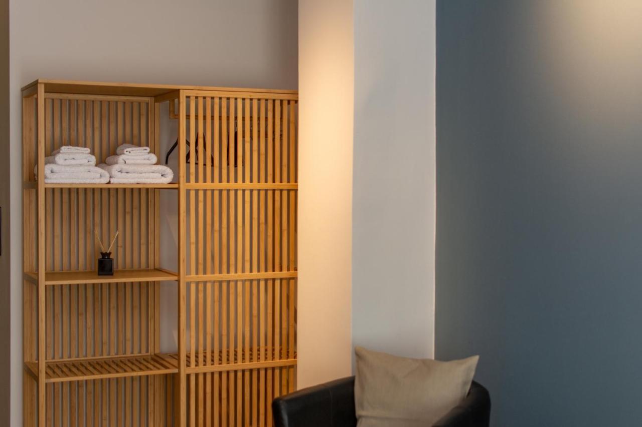 Studio 48, Cozy Apartment In Kalamata City Center מראה חיצוני תמונה